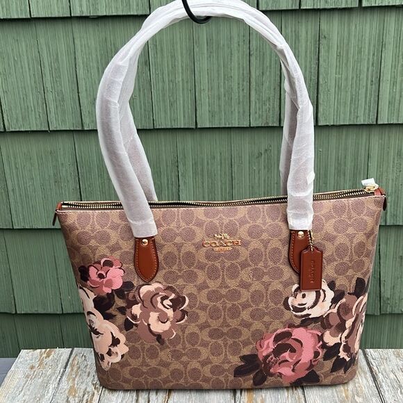 Coach Gallery Tote Shoulder Bag In Signature Canvas With Rose Print purse - Picture 4 of 9